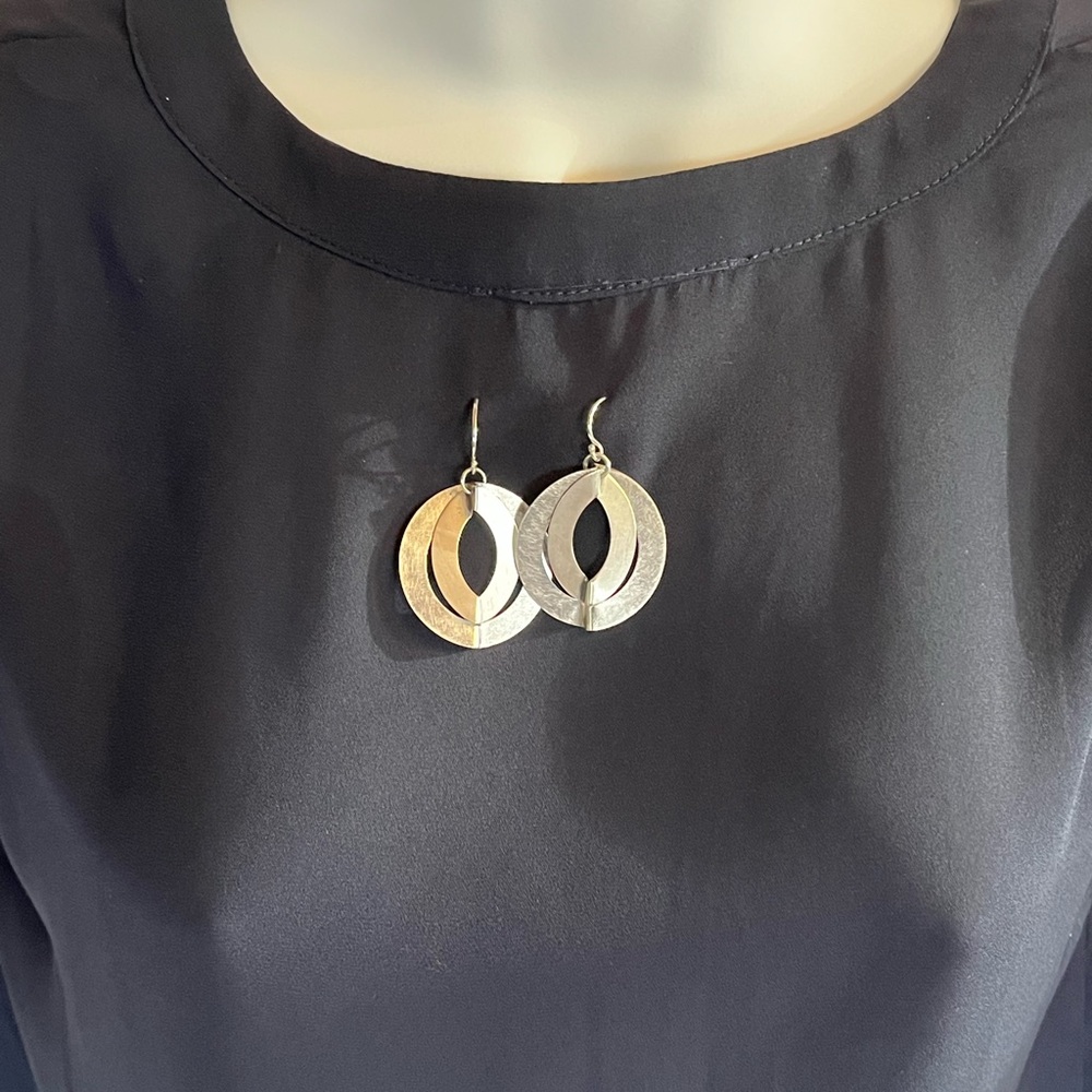 Silpada Oval Silver Earrings